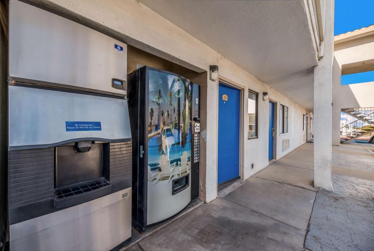 Motel 6-Westley, Ca Bagian luar foto